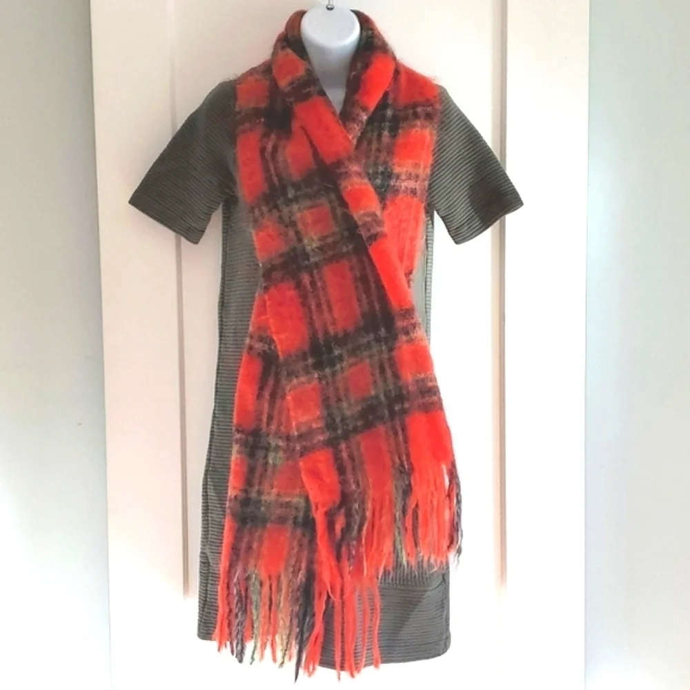 Vintage Mohair Plaid scarf extra long - Picture 2 of 6